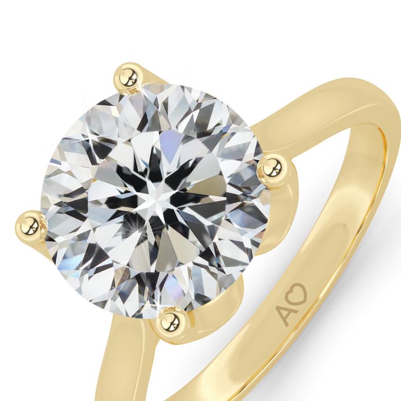 Above Love Star diamond ring